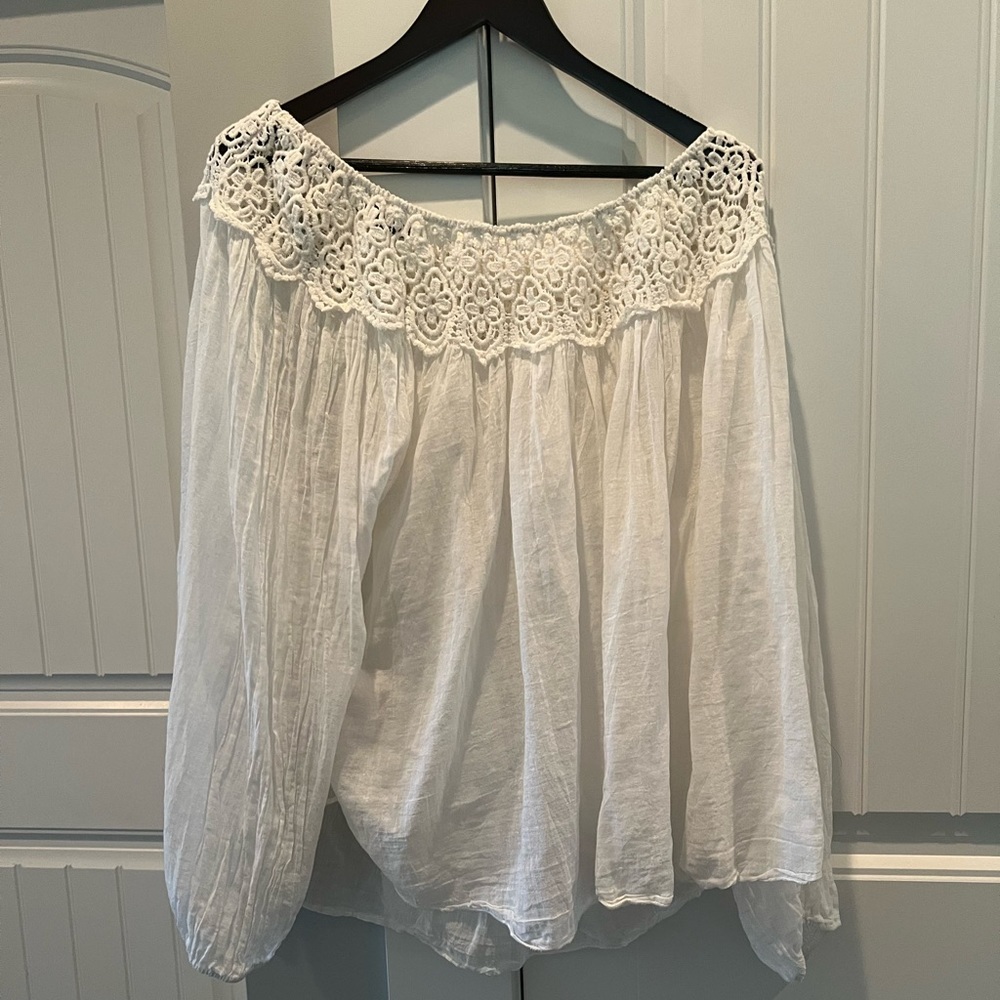 Bella Amore  made in Italy blouse❣️